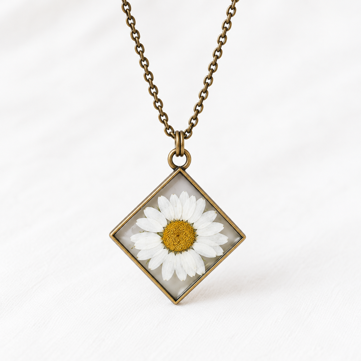 Flower necklace one